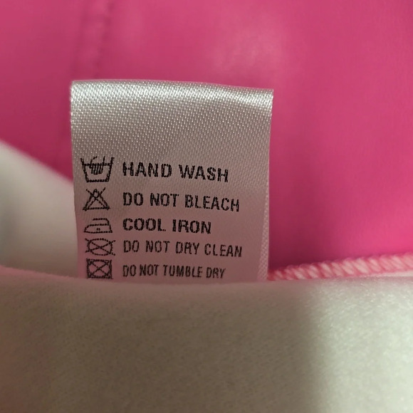 KARLIE MAGENTA PUFF SLV PLEATHER DRESS SzSmall - Picture 10 of 10